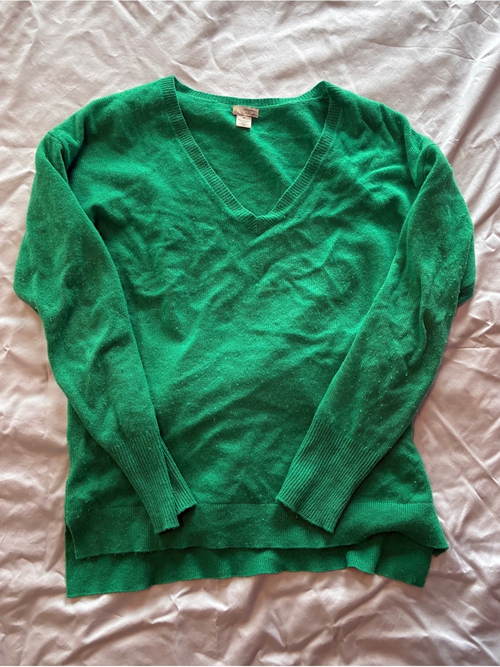 Halogen 100% Cashmere V-Neck Green Sweater